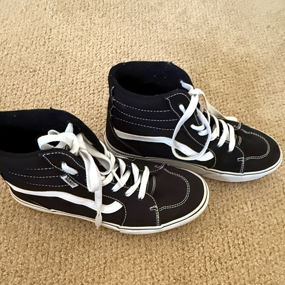 Vans Kids Black and White Sneakers - Picture 5 of 7